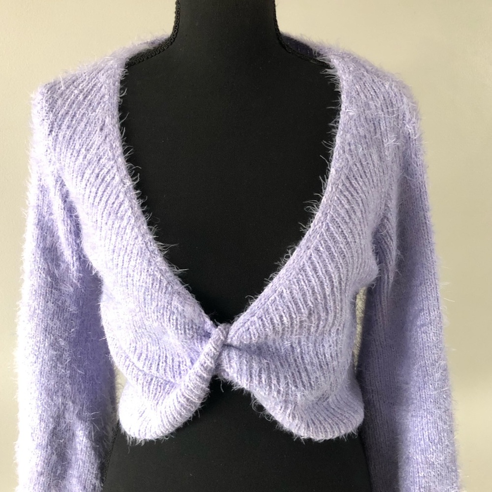 Women’s HYFVE Lavender Cropped Twist-Front Sweater size S - Picture 2 of 11